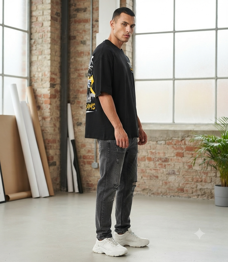 DREAM FOCUS Oversized T-SHIRT